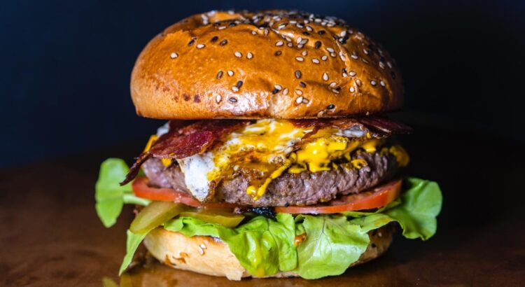 Fast food : 5 recettes de burgers qui vont te faire saliver à coup sûr
