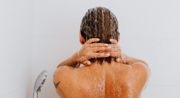 Santé : Faut-il vraiment se laver tous les jours ?