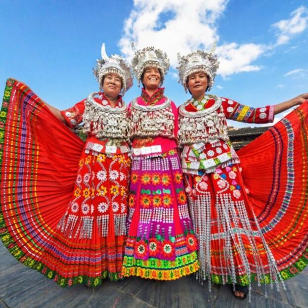 Quiz - Sauras-tu reconnaître de quel pays viennent ces tenues traditionnelles ?