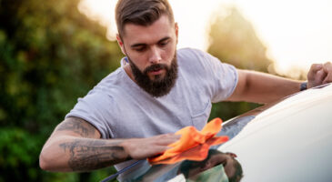 6 produits de nettoyage pour entretenir ta voiture