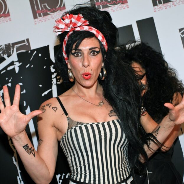 Connais-tu la carrière d'Amy Winehouse ?