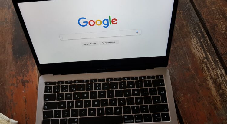 Découvre pourquoi la mise à jour de Google Chrome est indispensable pour la sécurité de ton ordinateur. Entre failles de sécurité critiques et améliorations de performance, voici tout ce que tu dois savoir.